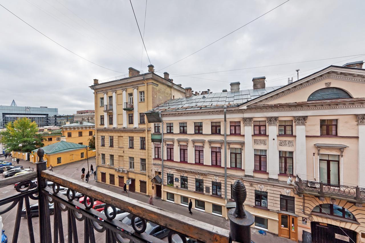 Apartment Spassky 12 Saint Petersburg Exterior photo